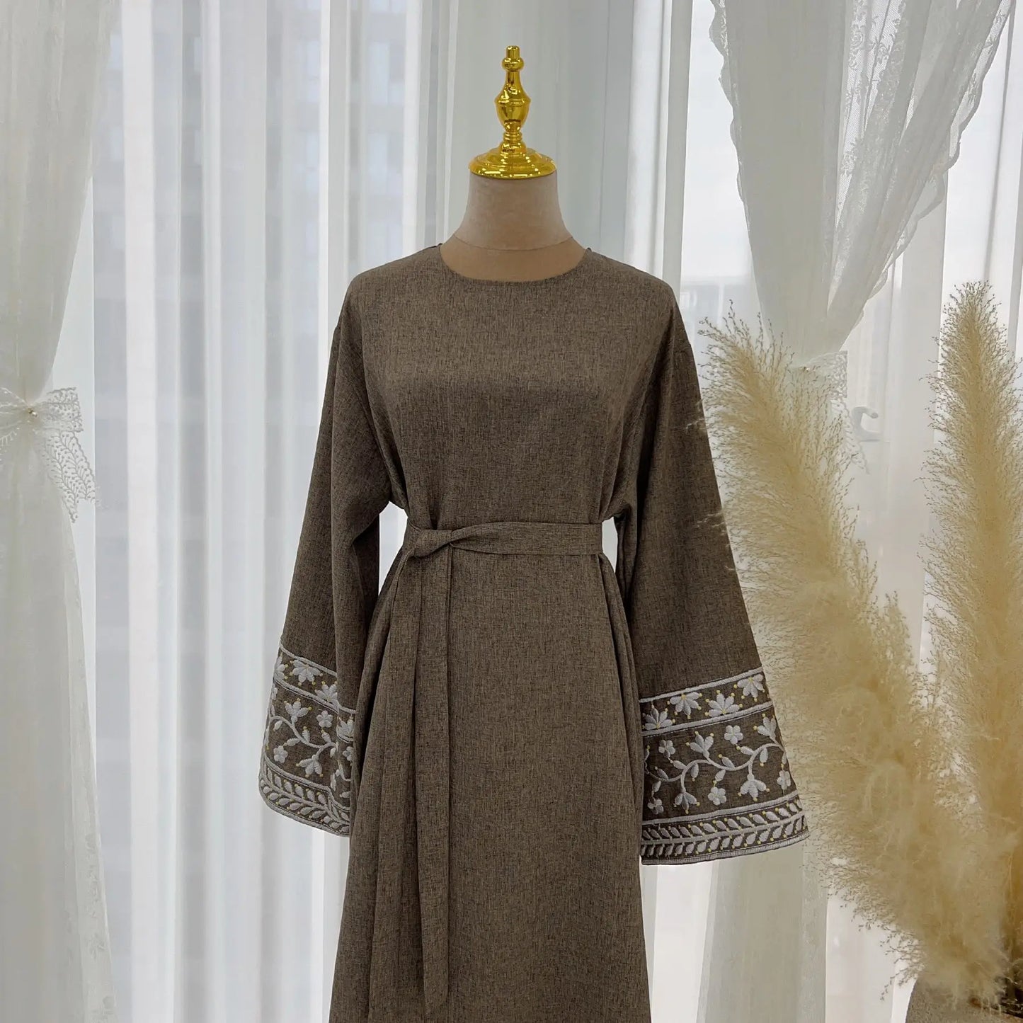 Embroidered Sleeve Abaya
